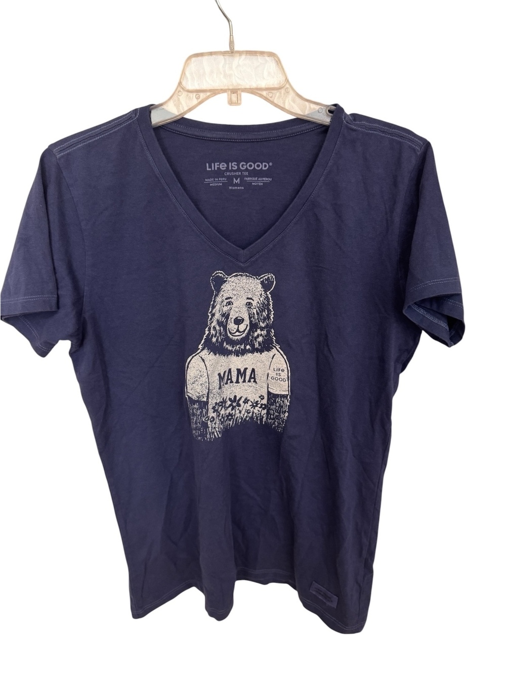1057 NWT Life is Good Medium 21” PTP Navy Mama Bear Graphic T-Shirt A0001057